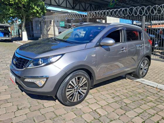 KIA SPORTAGE 2.0 LX 4X2 16V FLEX 4P AUTOMÁTICO KIA SPORTAGE 2.0 LX 4X2 16V FLEX 4P AUTOMÁTICO